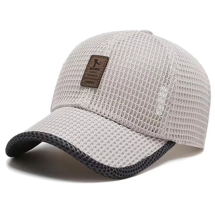 Cappellino con visiera in mesh traspirante