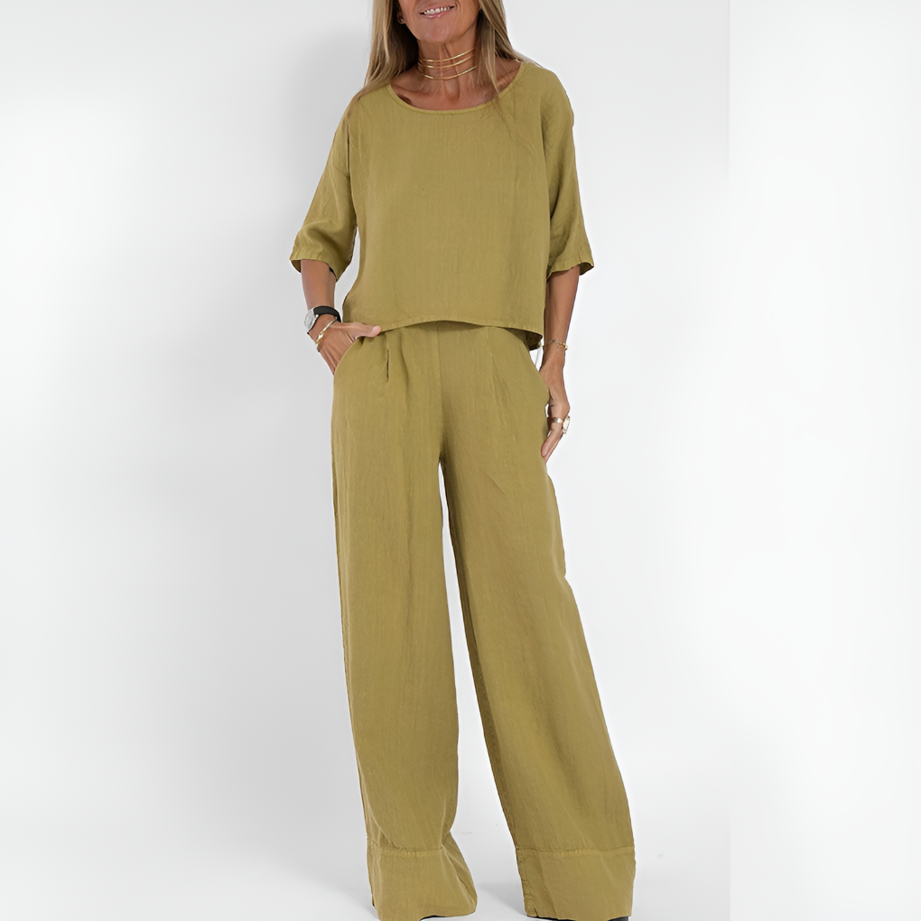 Completo due pezzi morbido con top e pantaloni ampi da donna