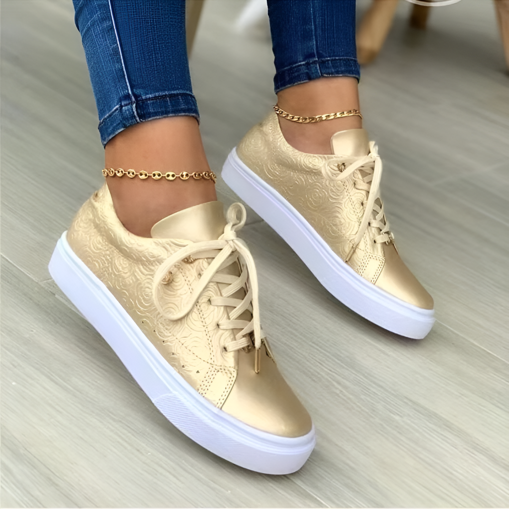 Sneakers moderne in similpelle da donna
