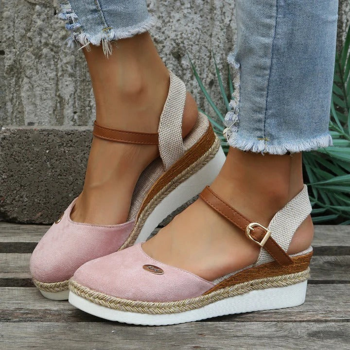 Ria – Sandali con plantare ergonomico e cinturini regolabili da donna