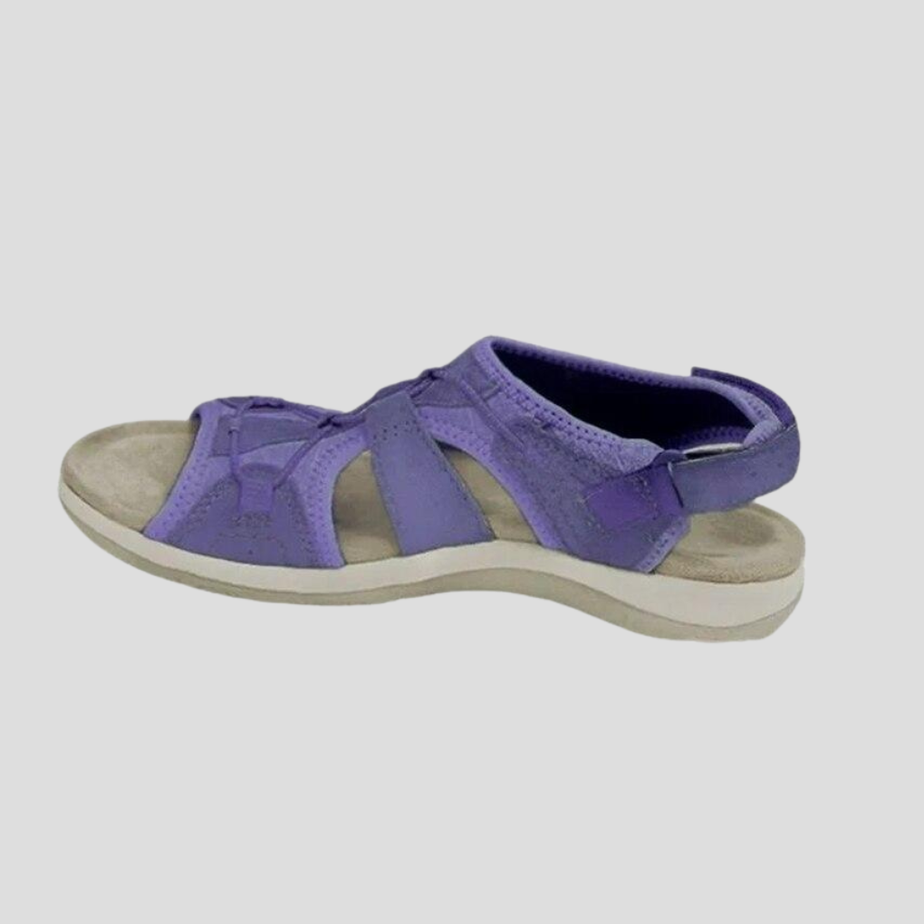 Sandali con zeppa e cinturini regolabili da donna