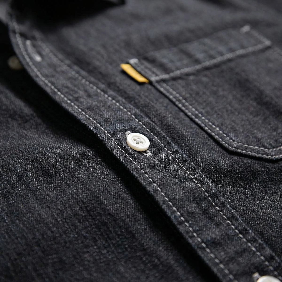 Camicia in Denim con Bottone a Maniche Lunghe
