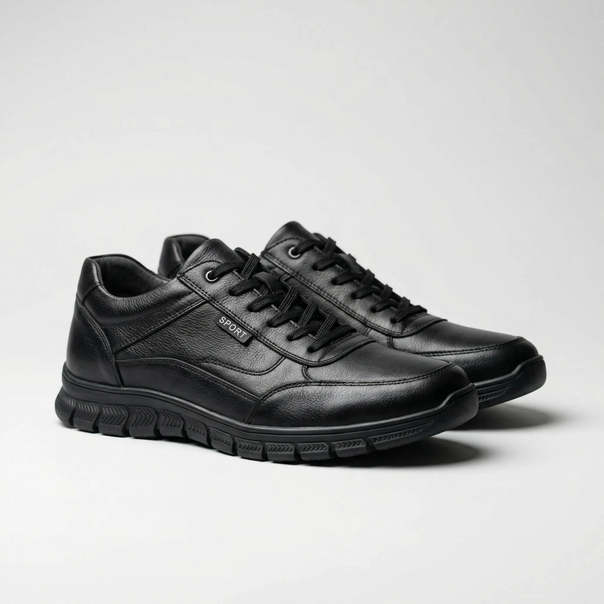 Sneaker Casual Bassa con Lacci
