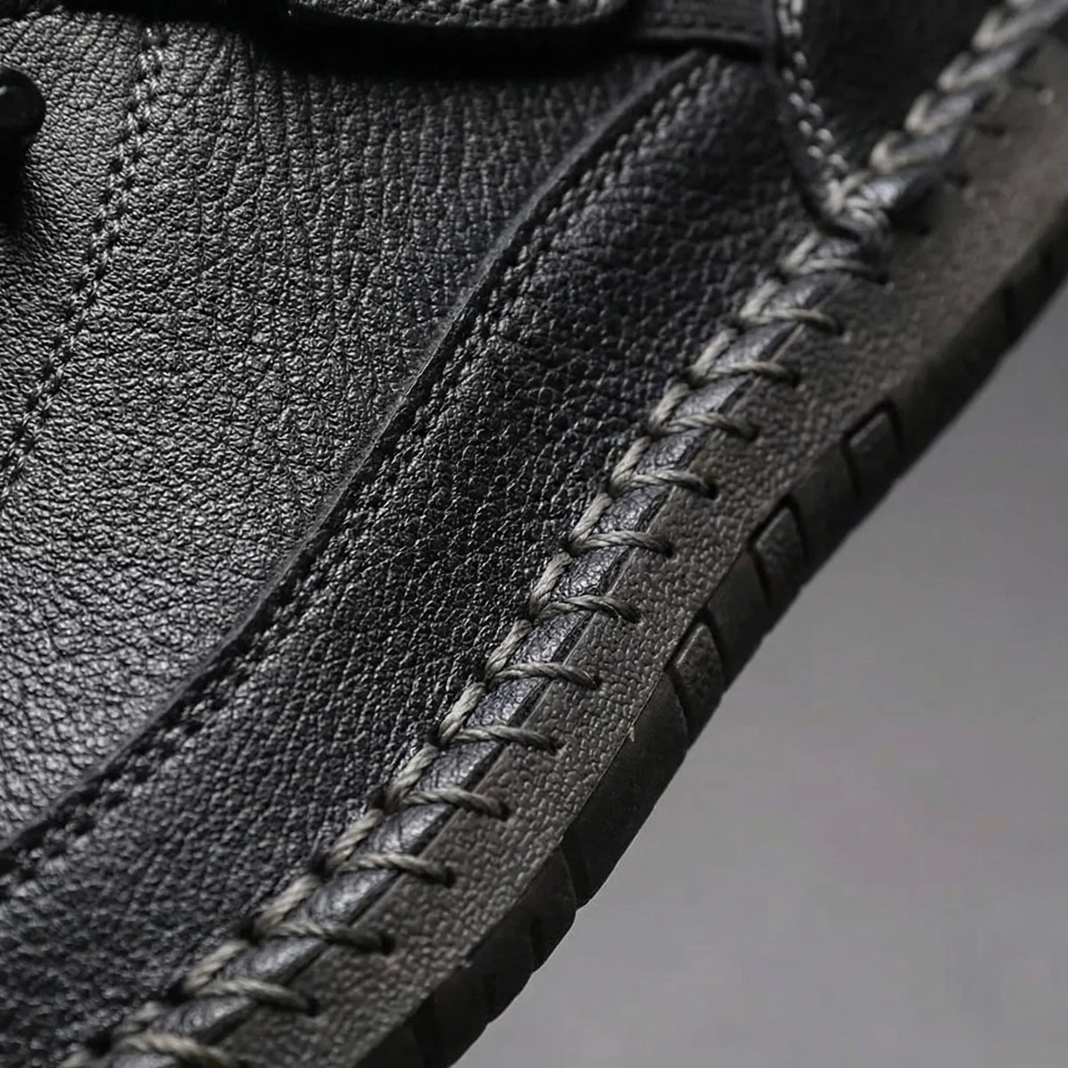 Sneaker Casual Bassa con Lacci