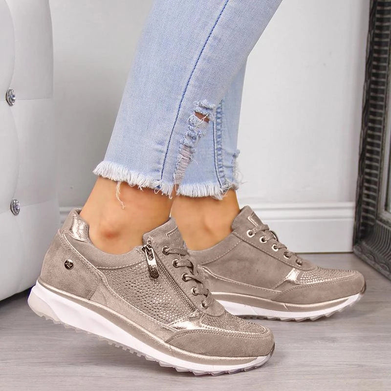 Sneakers ergonomiche in rete con zip da donna
