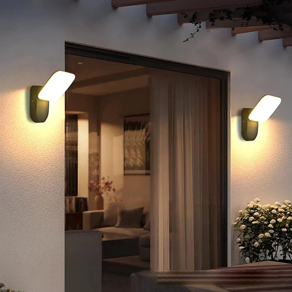 Applique LED da esterno 12 W con sensore di movimento PIR
