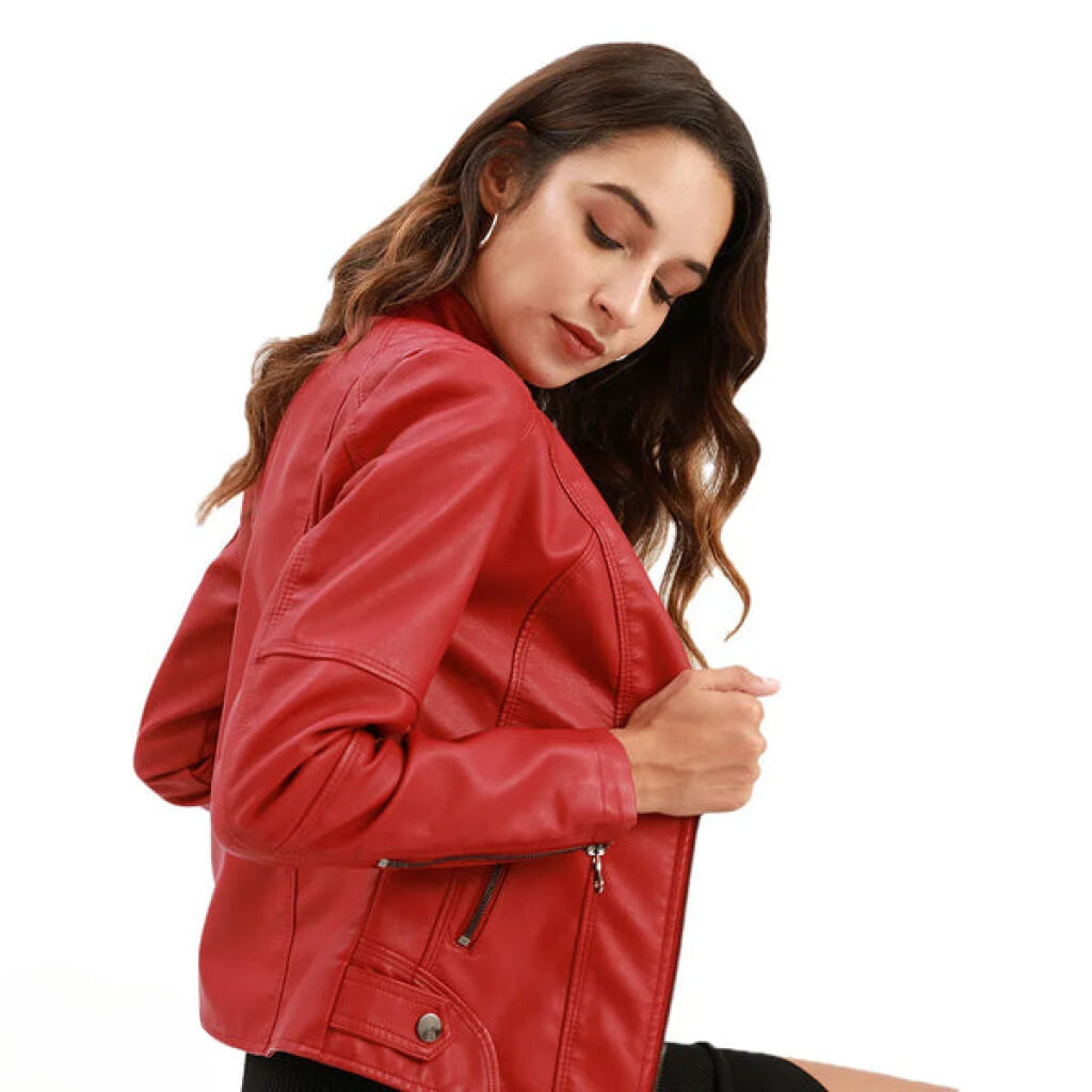 Giacca in pelle slim fit da donna