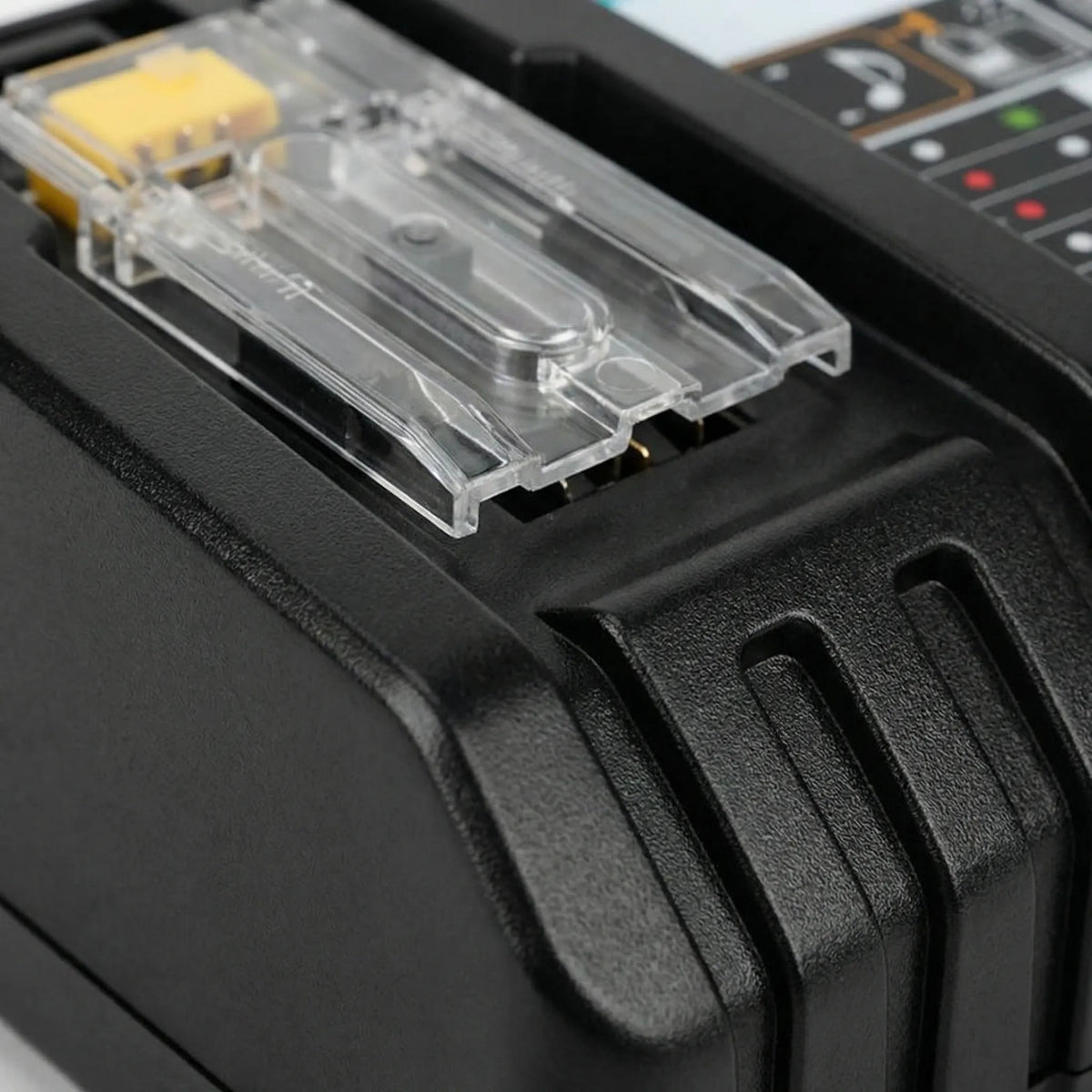 Set di Batterie al Litio-Ione 18V ad Alta Capacità