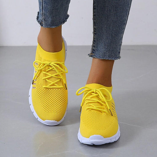 Sneakers slip-on in mesh colorate da donna