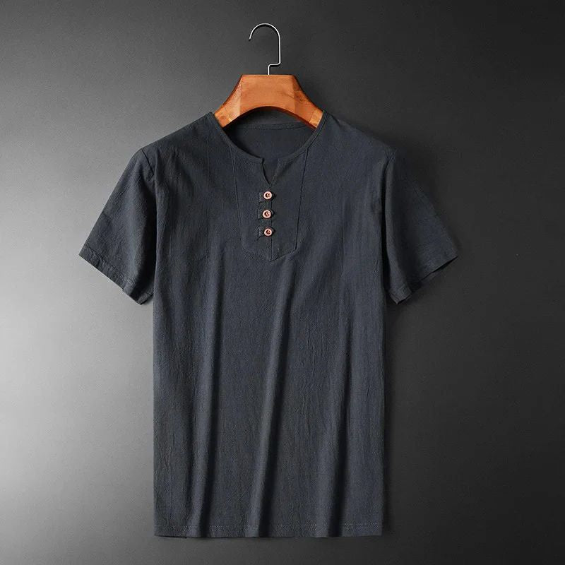 T-shirt in misto cotone e lino con scollo a V e bottoni da uomo