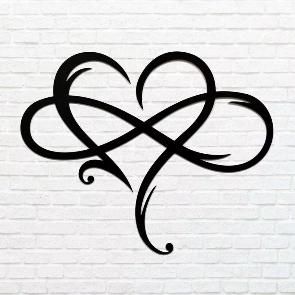 Decorazione da parete in ferro con cuore infinito