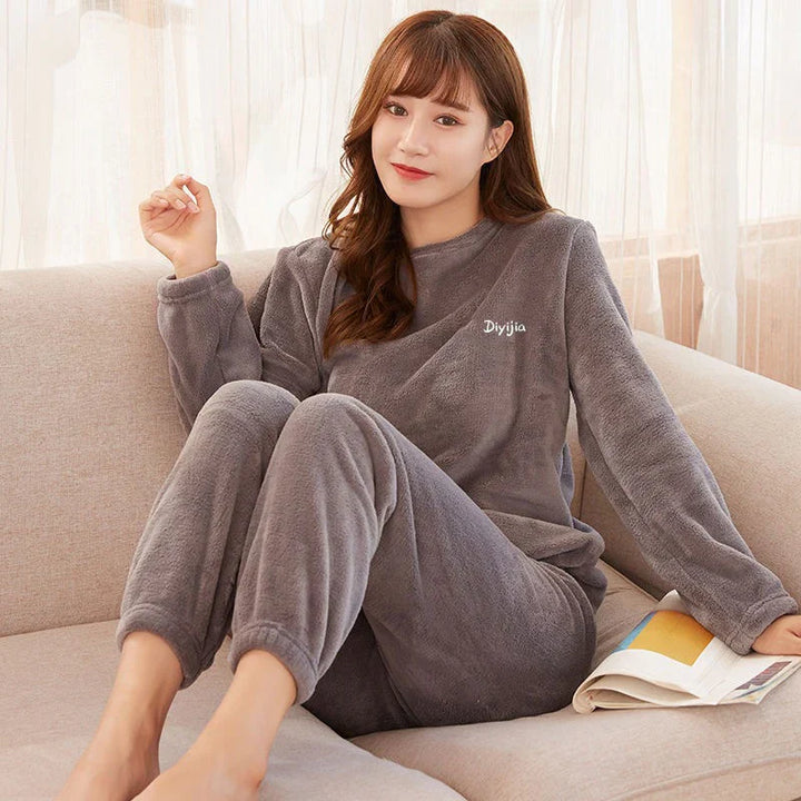 Luna Luxe – Set pigiama da donna dal design elegante e dal comfort eccezionale
