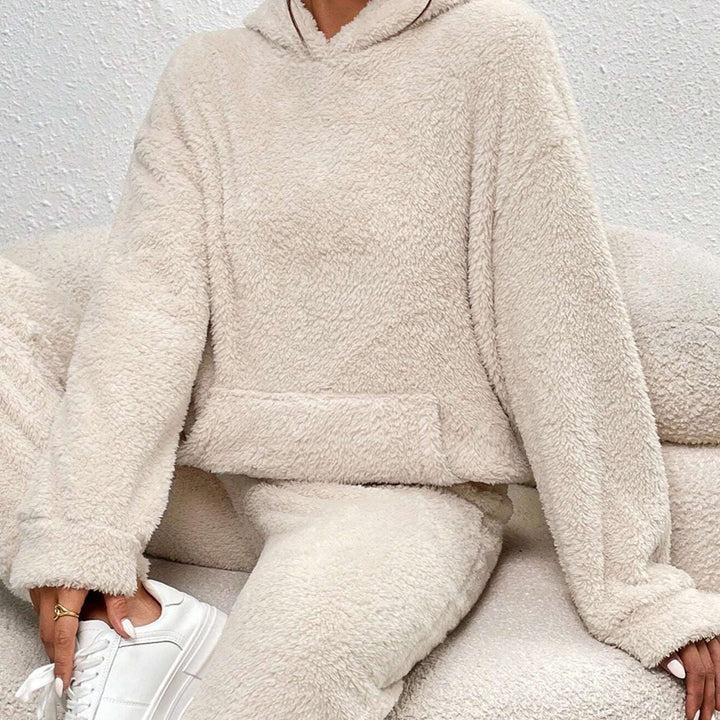 Tuta da casa con cappuccio in peluche ultra confortevole: eleganza avvolgente per momenti di relax