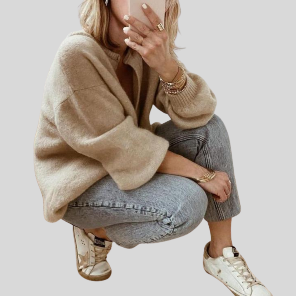 Cardigan a Bottoni in Maglia – Strato Stiloso per Looks Quotidiani