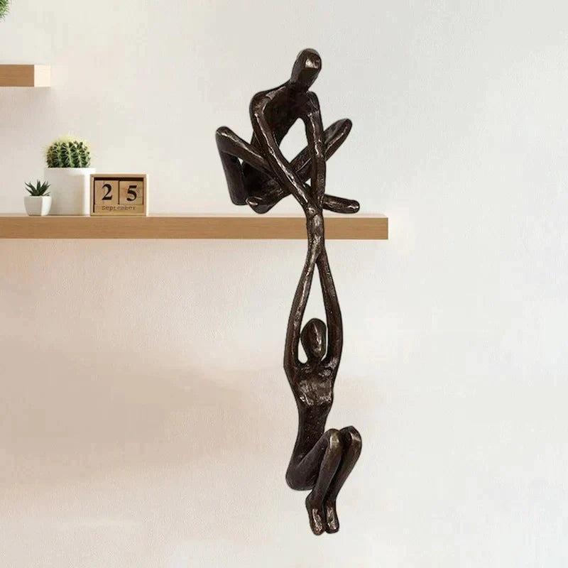 Scultura decorativa in resina – amore e forza