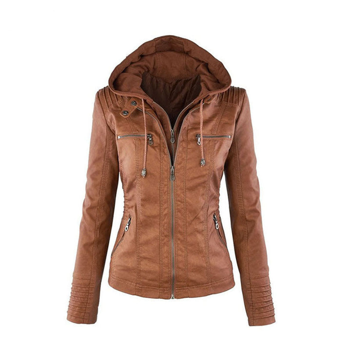 Giacca estiva in pelle da donna: eleganza leggera per le giornate calde