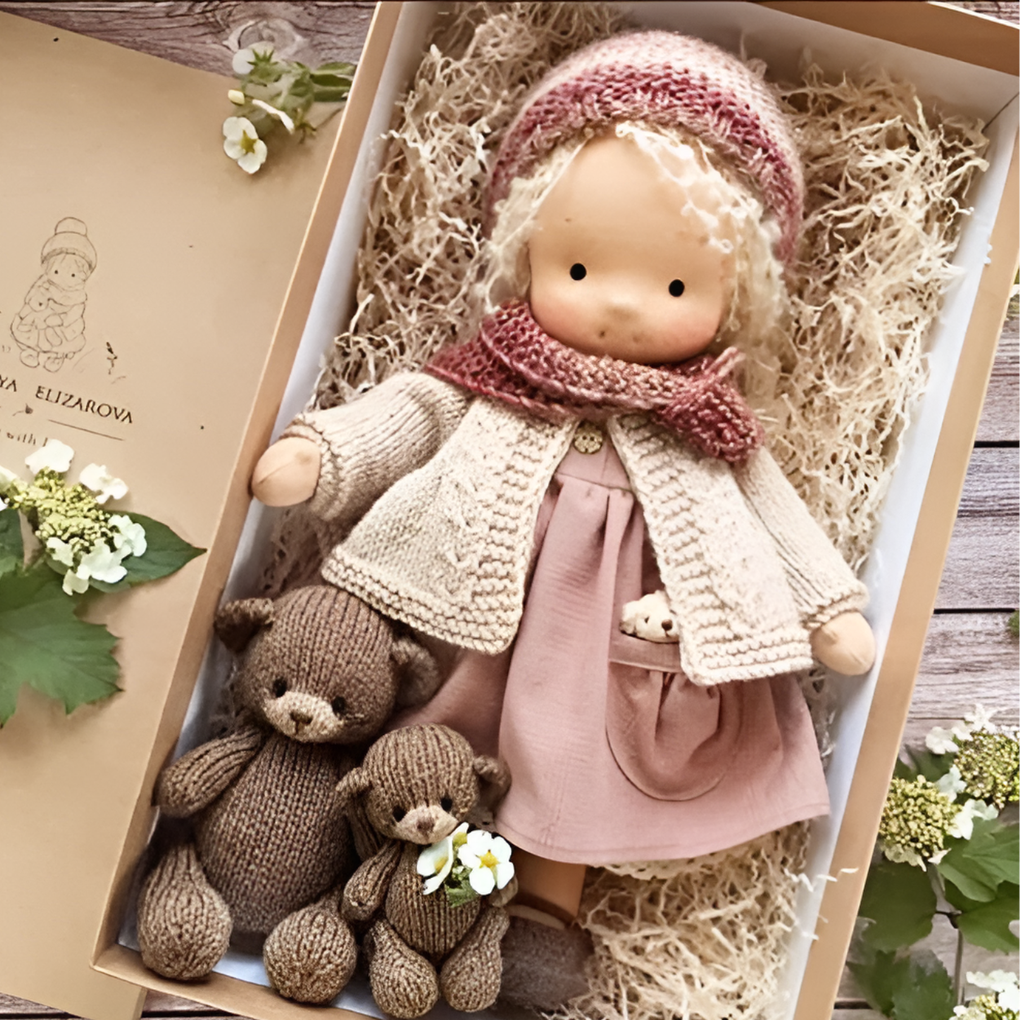 Bambola Cuddly Waldorf Fatta a Mano