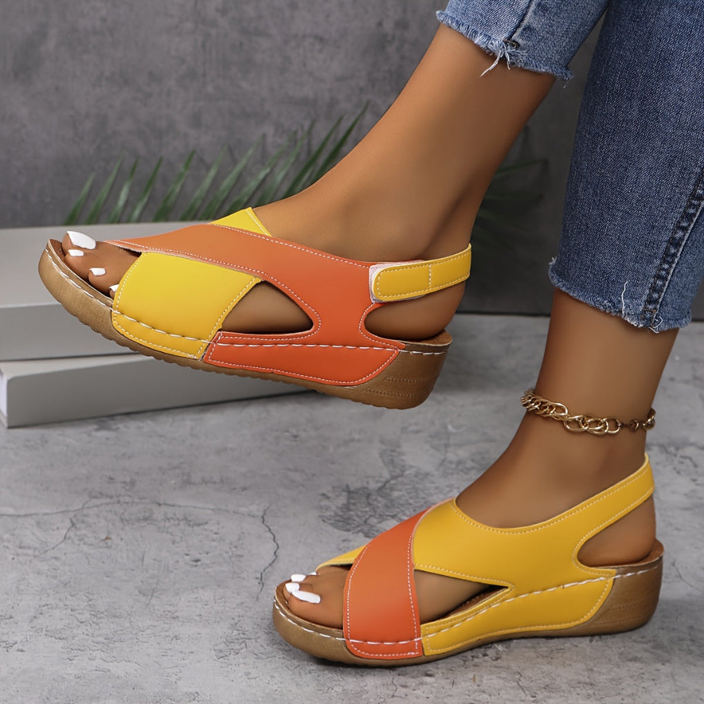 Sandali con platform color block e zip da donna