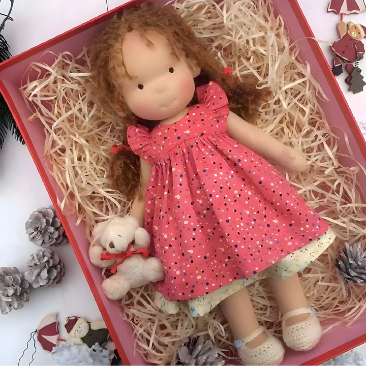 Bambola Cuddly Waldorf Fatta a Mano
