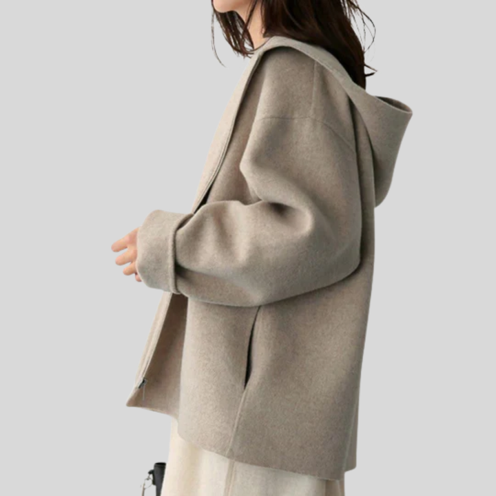 Giacca Hoodie da Donna con Design Funzionale