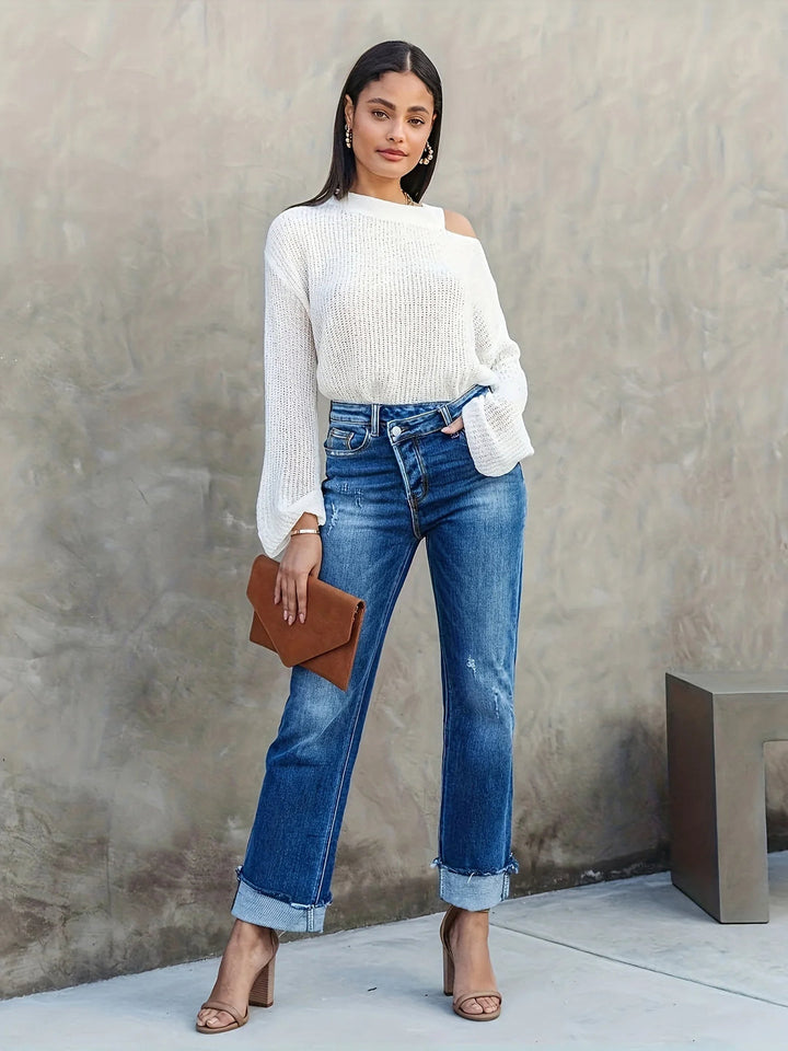 Jeans da donna asimmetrici a gamba dritta