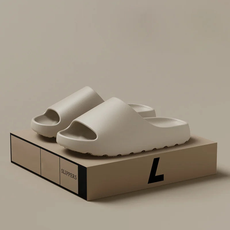Pantofole da uomo dal design casual e innovativo