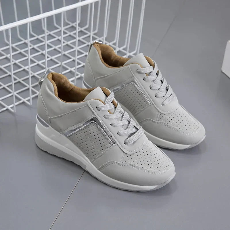 Sneakers ergonomiche da donna