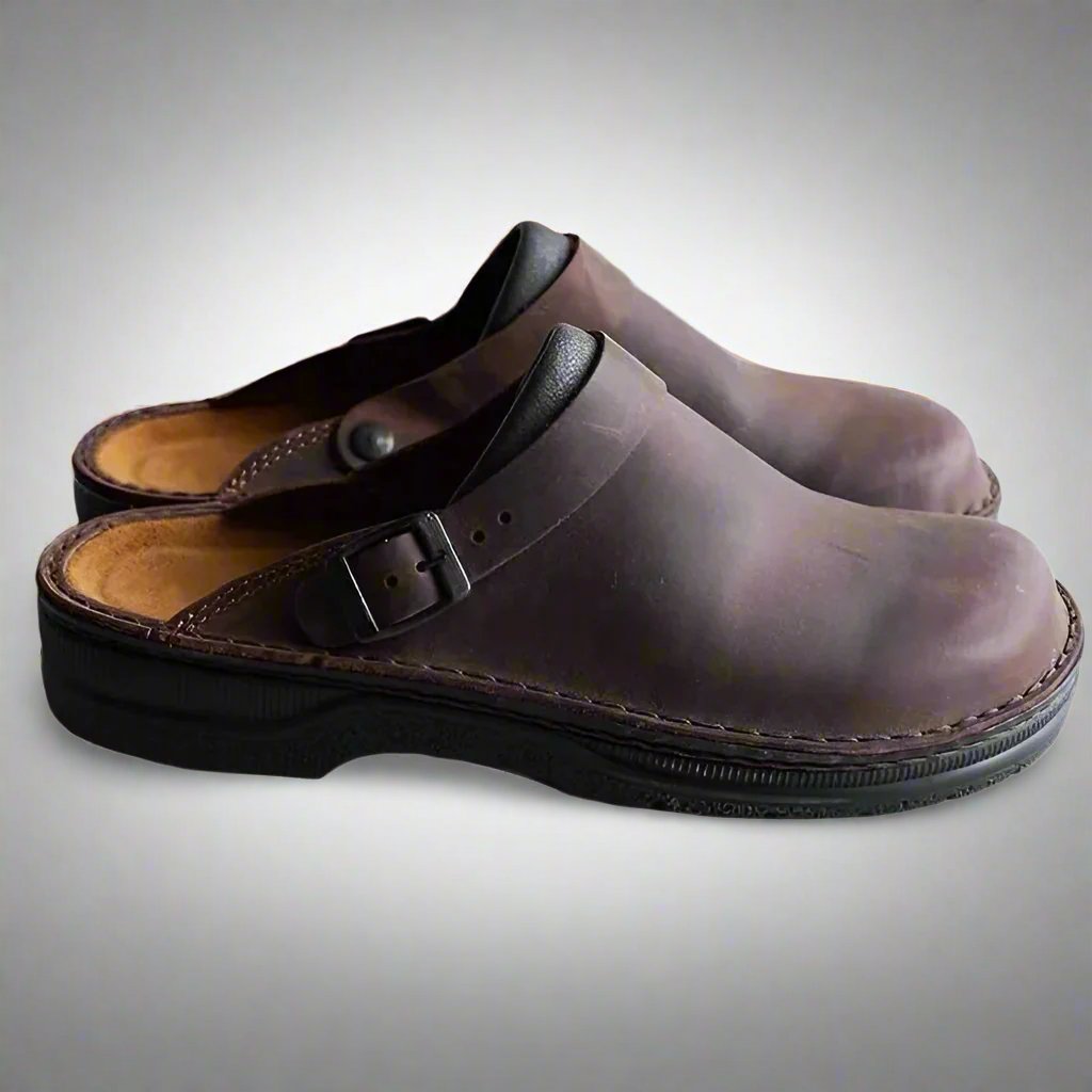 Zoccoli slip-on in pelle unisex