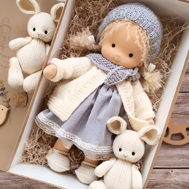 Bambola Cuddly Waldorf Fatta a Mano