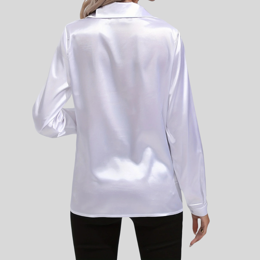Blusa elegante con bottoni da donna