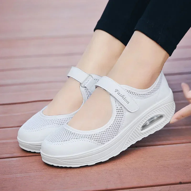 Scarpe slip-on ergonomiche in mesh traspirante