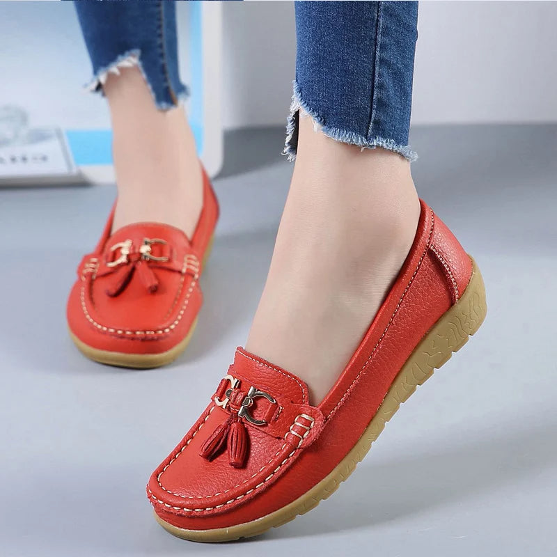 Ballerine da donna in pelle con cut-out