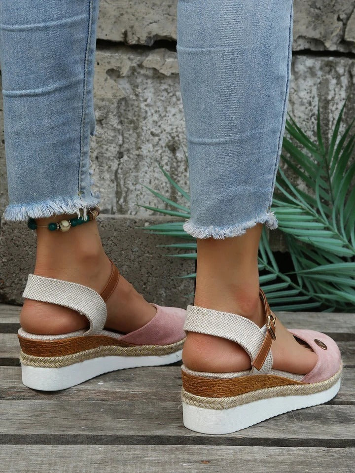 Ria – Sandali con plantare ergonomico e cinturini regolabili da donna