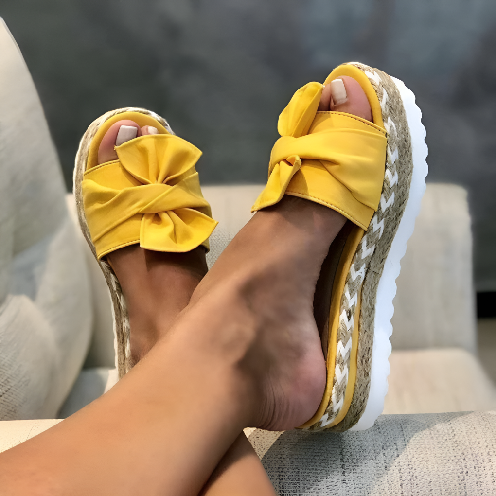 Sandali ergonomici da donna con supporto per l'arco e cinturini regolabili