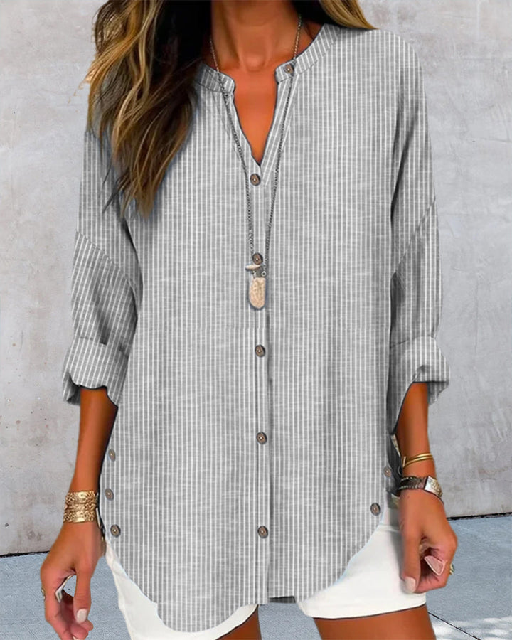 Top alla moda con stampa a righe e vestibilità elegante