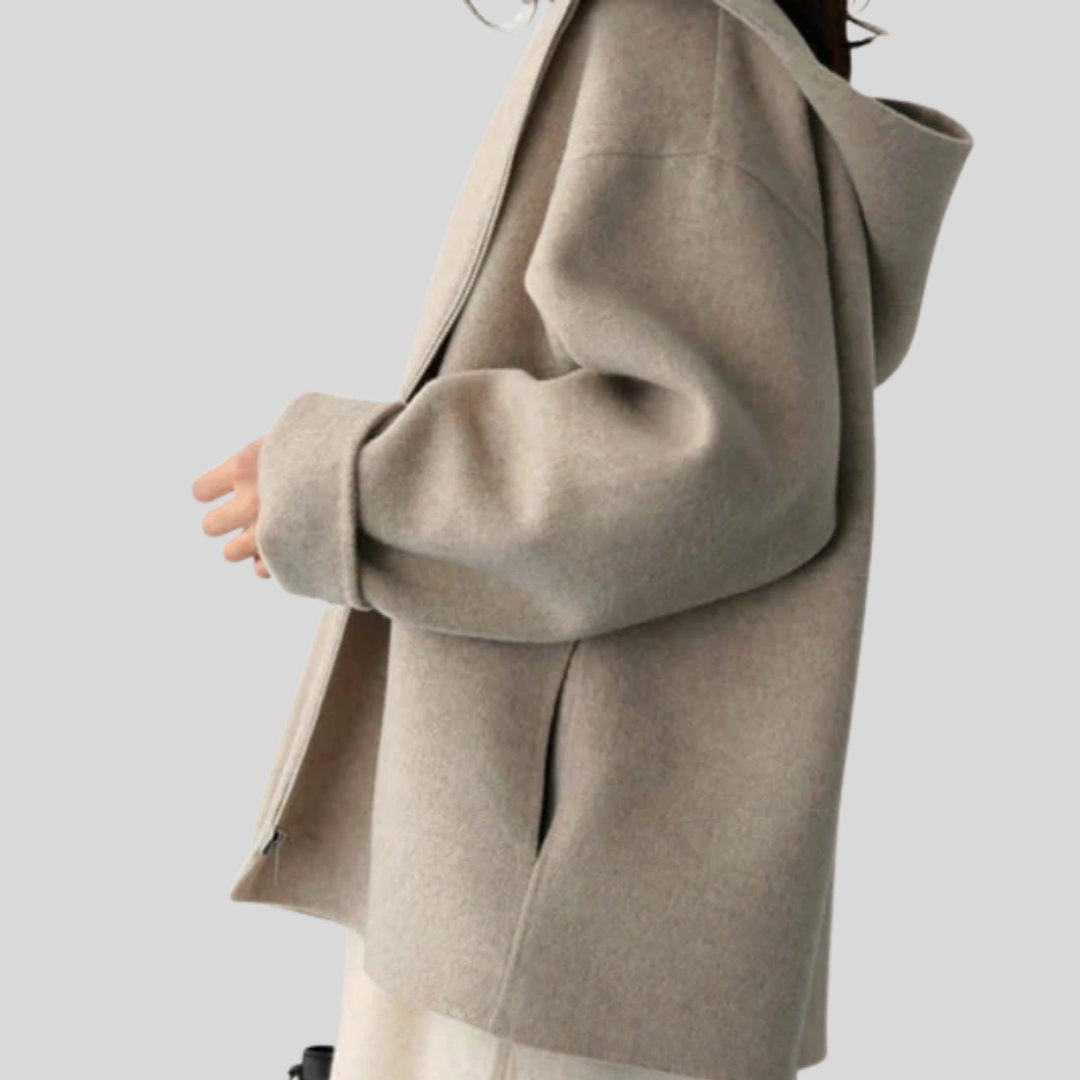 Giacca Hoodie da Donna con Design Funzionale