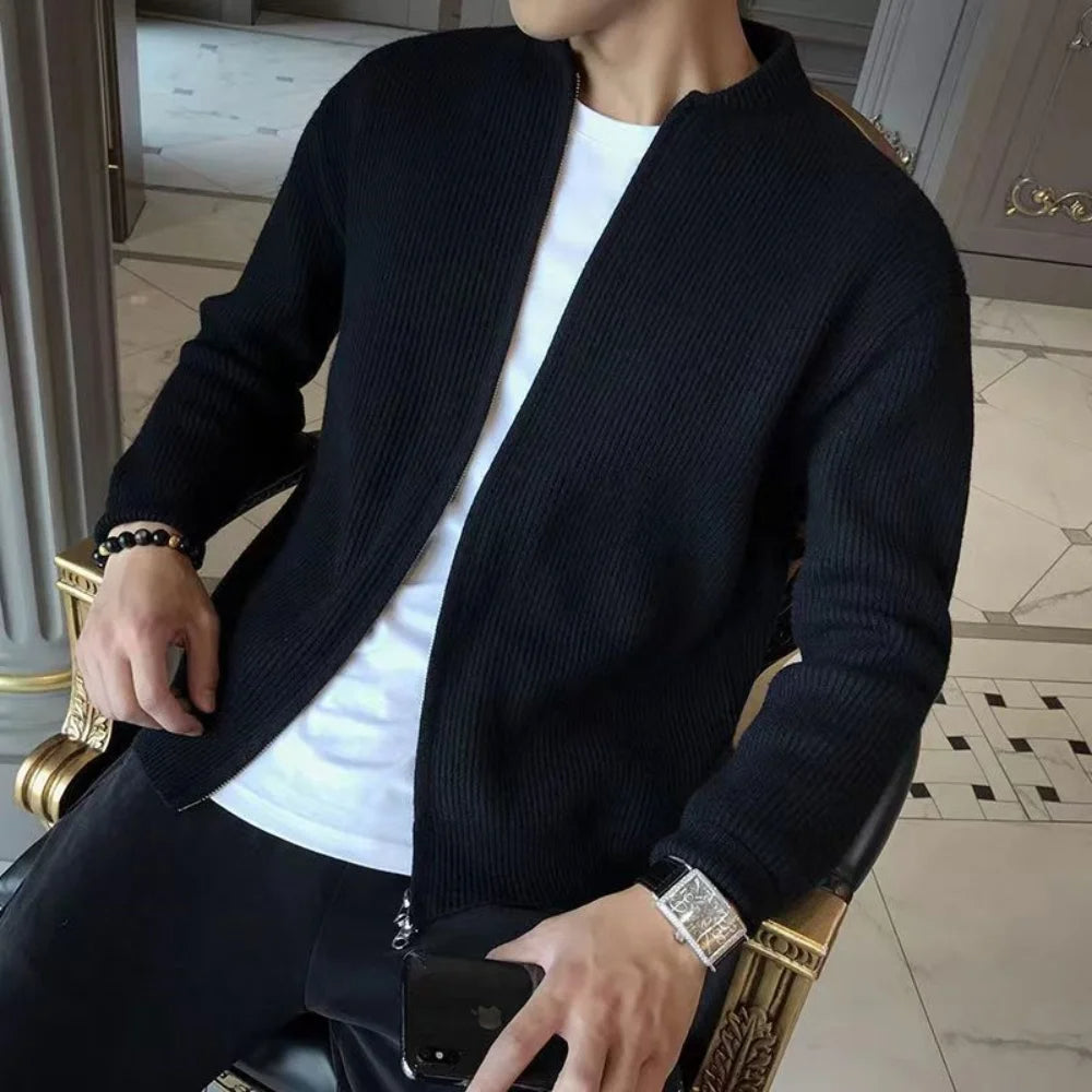 Cardigan da uomo in maglia, caldo ed elegante