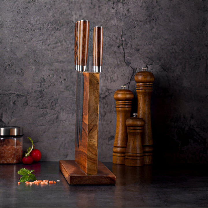 Blocco Coltelli Magnetico in Legno per una Cucina Efficiente