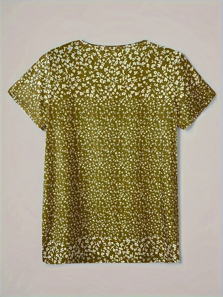 Top estivo casual con scollo a V, chiusura con bottoni e maniche corte