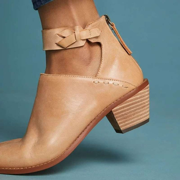 Scarpe da donna progettate per garantire l’equilibrio