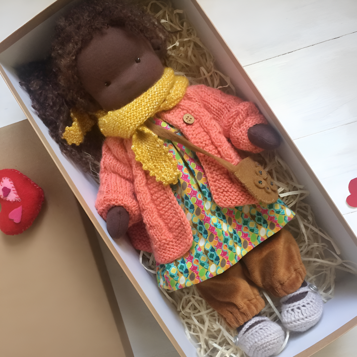 Bambola Cuddly Waldorf Fatta a Mano
