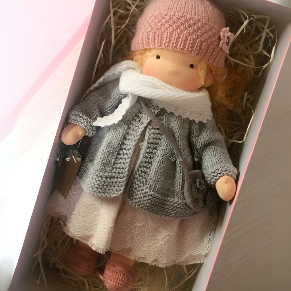 Bambola Cuddly Waldorf Fatta a Mano