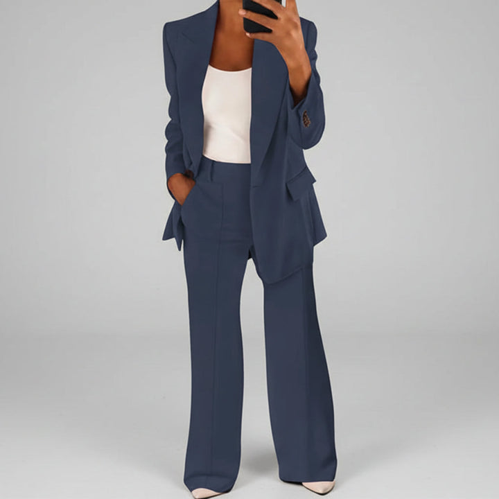 Completo da Donna con Pantaloni a Gamba Larga