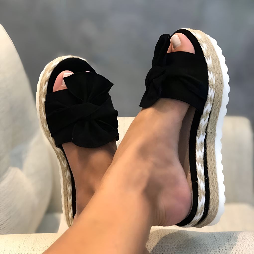 Sandali ergonomici da donna con supporto per l'arco e cinturini regolabili