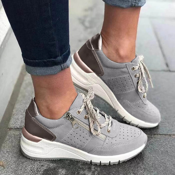 Sneakers alla moda con suola spessa da donna