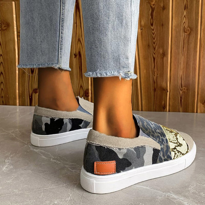 Eleganti mocassini in denim da donna