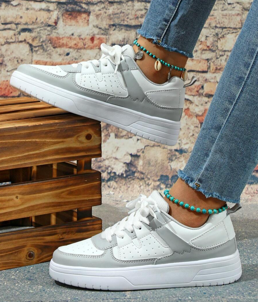 Sneakers slip-on in mesh traspirante da donna