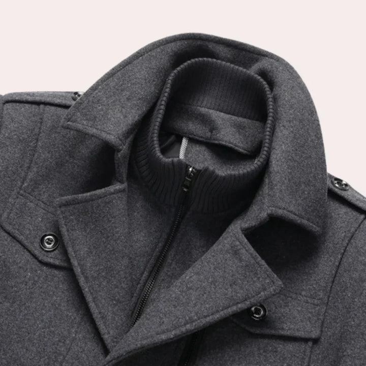 Cappotto invernale da uomo a due pezzi: calore e stile in un unico capo
