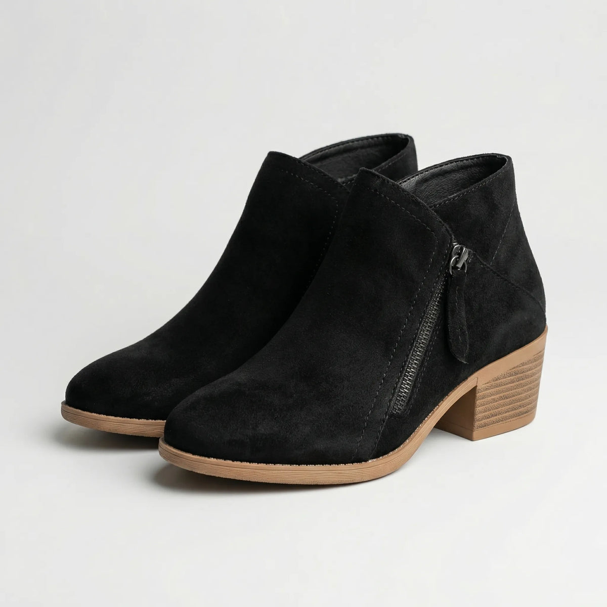 Stivale Caviglia in Suede con Tacco a Blocco