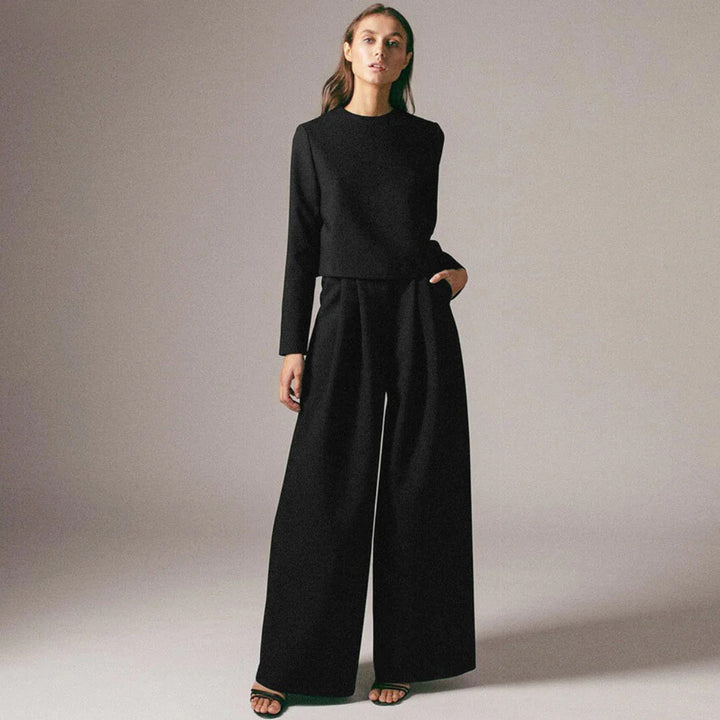 Elegante completo a due pezzi con pantaloni palazzo